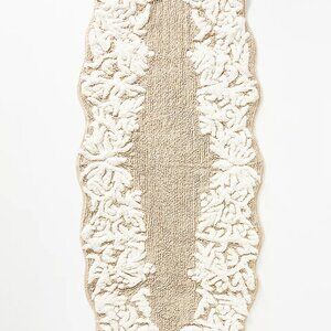 Brand New Anthropologie Geraldine Tufted Cotton Bath Mat in Tan